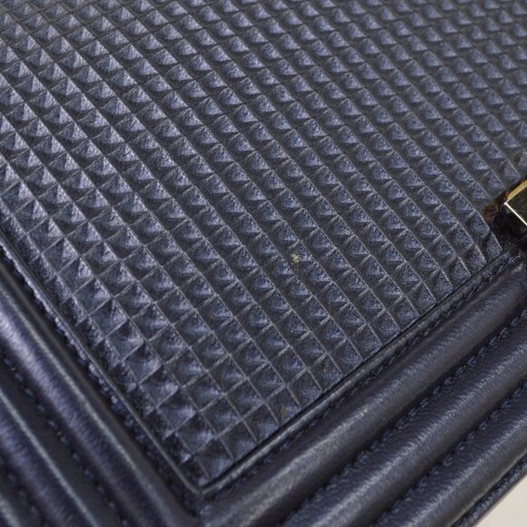 Boy Chanel Navy Cube Embossed Lambskin Medium Shoulder Bag XX05381 - Picture 3 of 7